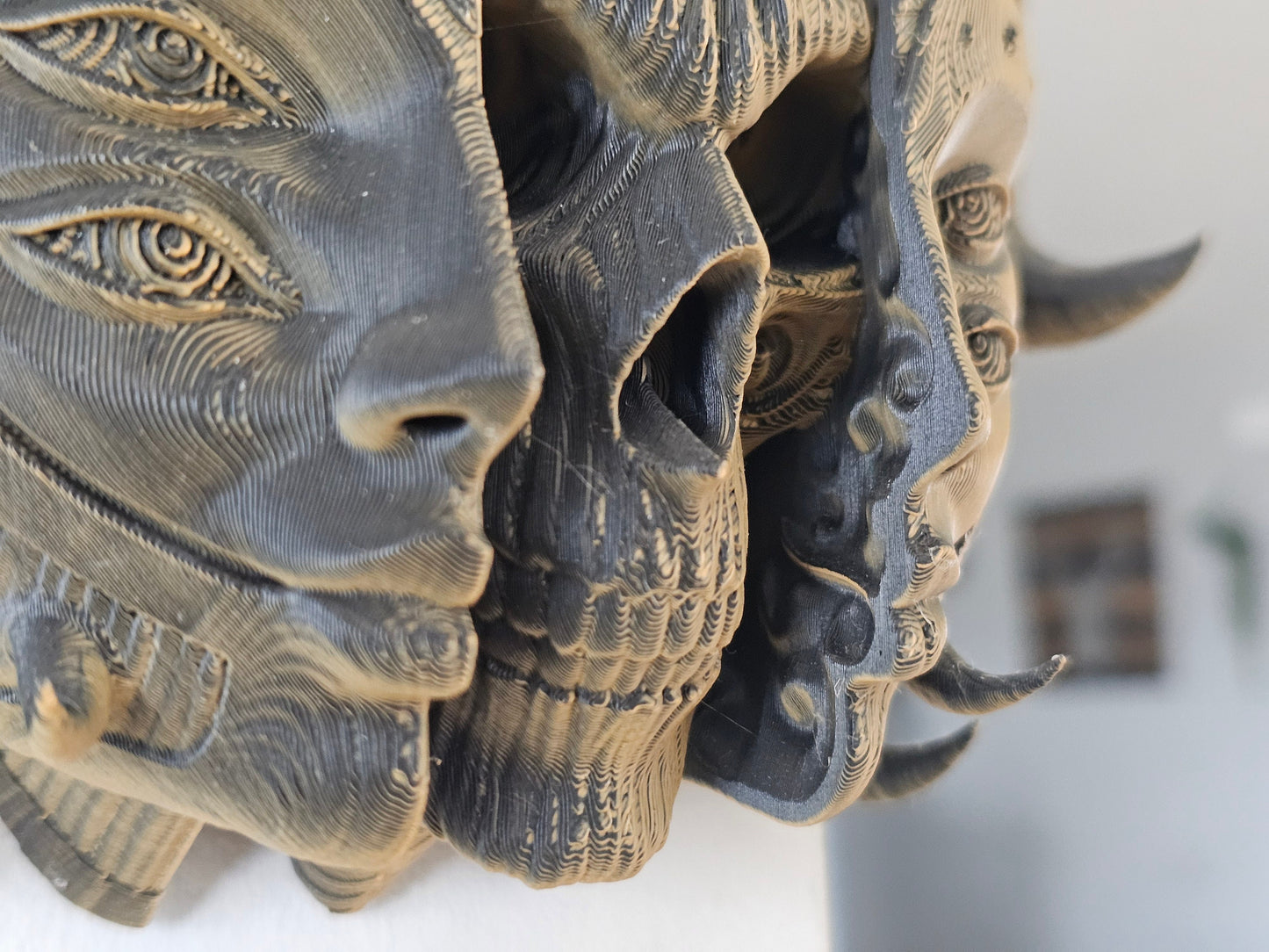 Holy Quin Horned Death Face Decorative Wall Mask – 3D Printed Gothic Skull with Horns, Dark Fantasy Wall Art, Macabre Home Decor
