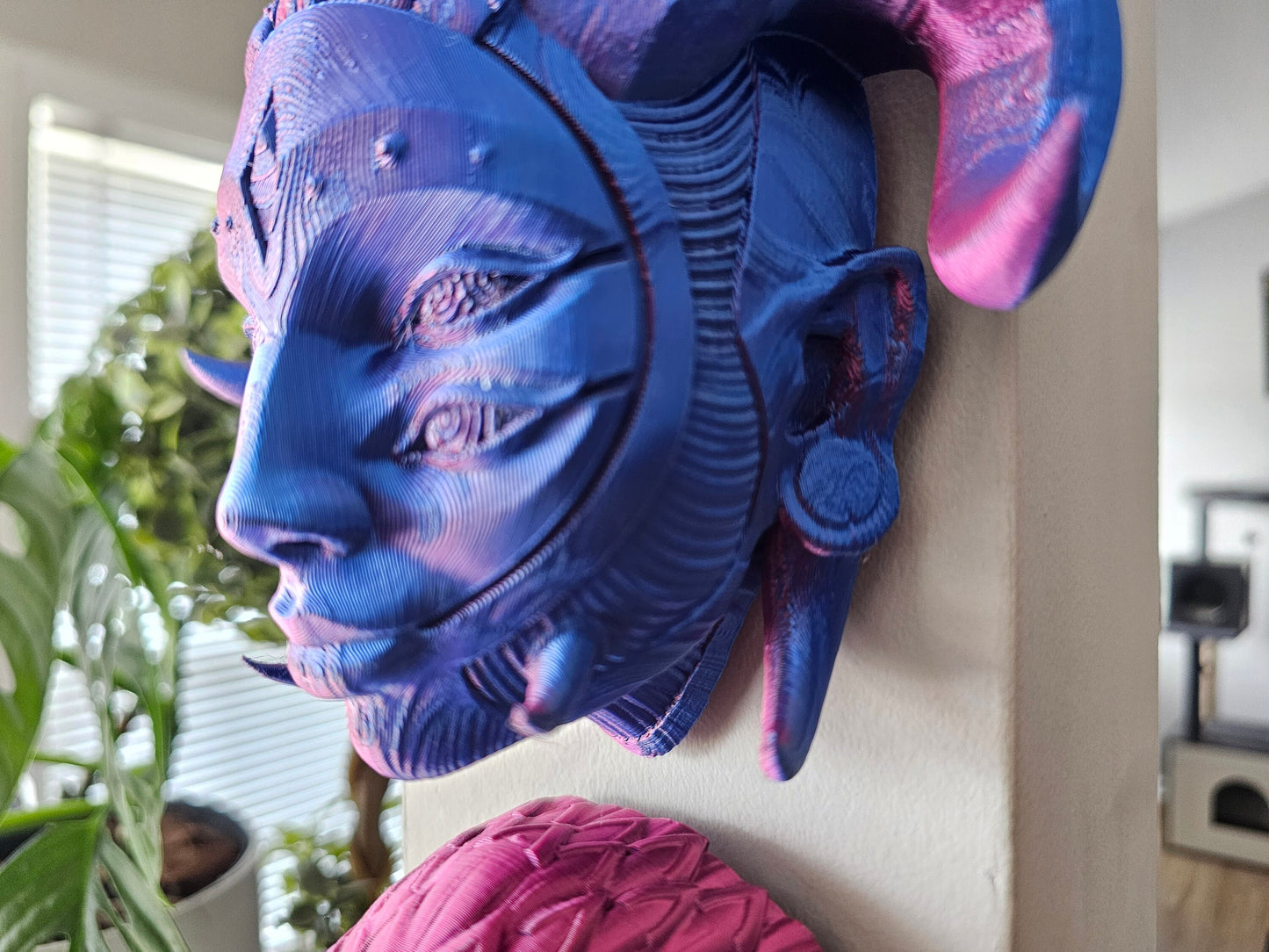 Arlequin and Hellequin Face Wall Mount – 3D Printed Harlequin & Hellequin Mask, Gothic Clown Wall Art, Dark Fantasy Décor