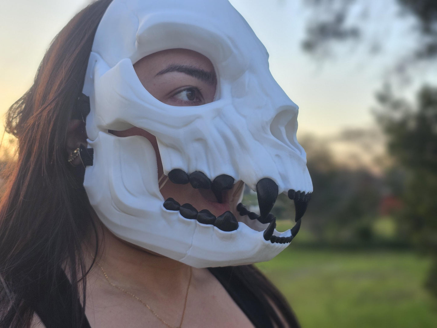 Fanged Wendigo Cat Skull Mask Articulating Mouth 3D Printed Cosplay Horror Mask Wearable Face Mask Halloween Mask Gift For Him Scary