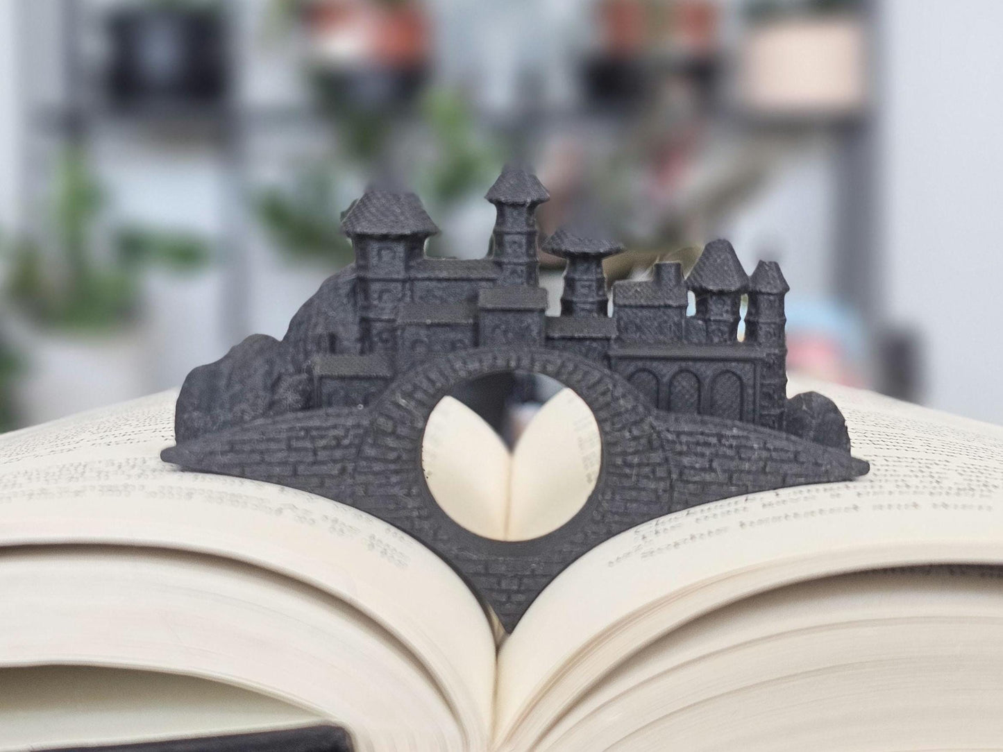 Thumbstone Village Page Holder