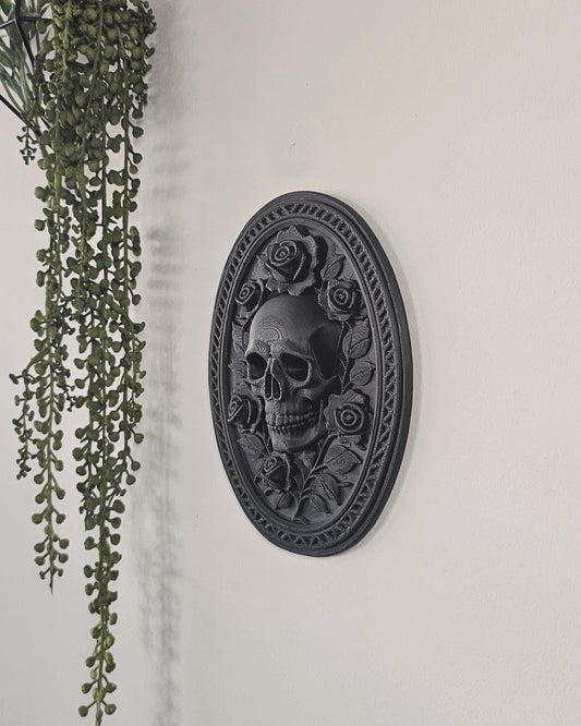 Skull and Roses Wall Plaque 3D Printed Gothic Skull Frame, Victorian Floral Wall Decor, Macabre Black Wall Art, Dark Romantic Gothic Decor