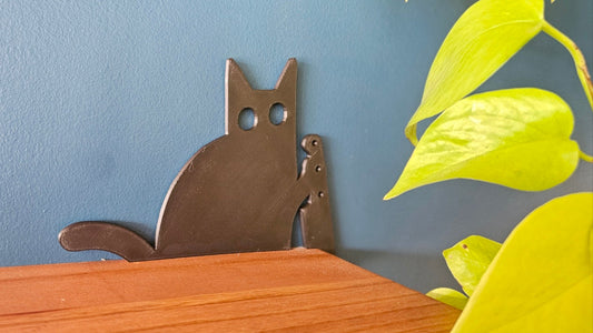Funny Knife Cat Door Frame Topper