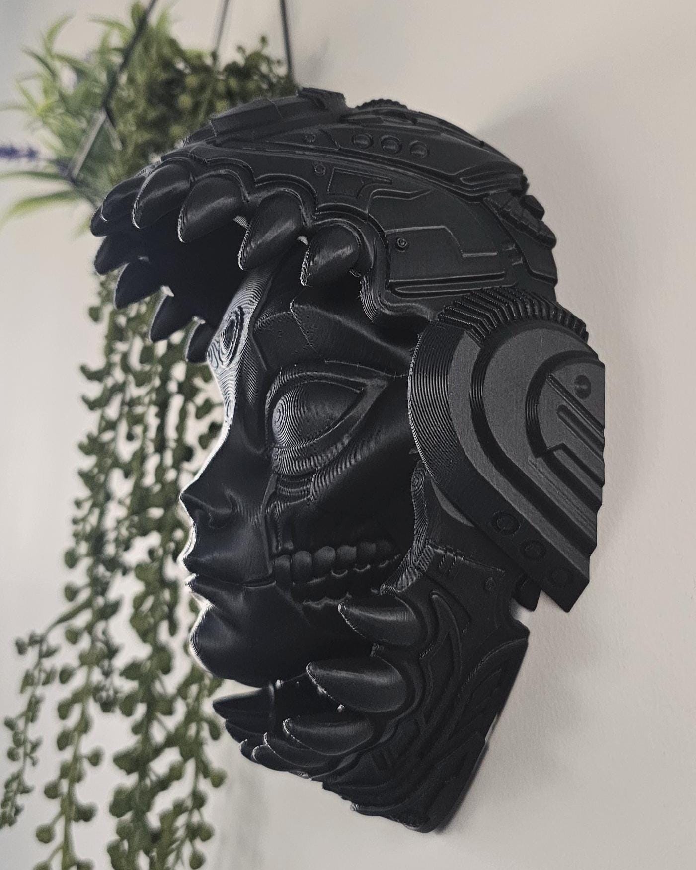 7.22" Alien Mech Wall Mounted  3D Printed Sci-Fi Robot Figurine, Mecha Desk Display, Cyberpunk Alien Robot Model, Gamer Gifts, Shelf Decor