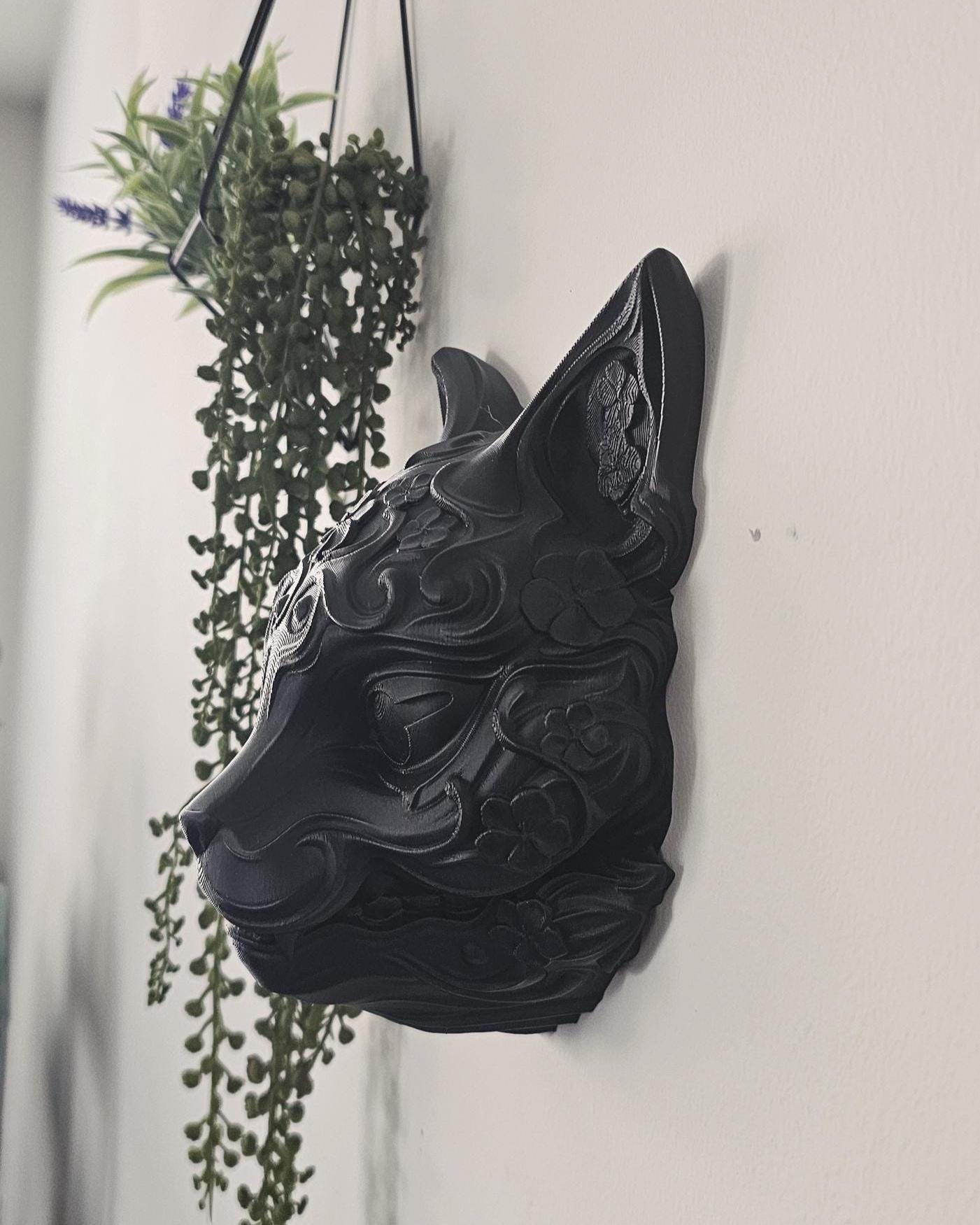 Japanese Kitsune Fox Wall Statue  3D Printed Kitsune Mask Wall Decor, Yokai Fox Spirit Wall Mount, Gothic Japanese Home Decor, Art Displays