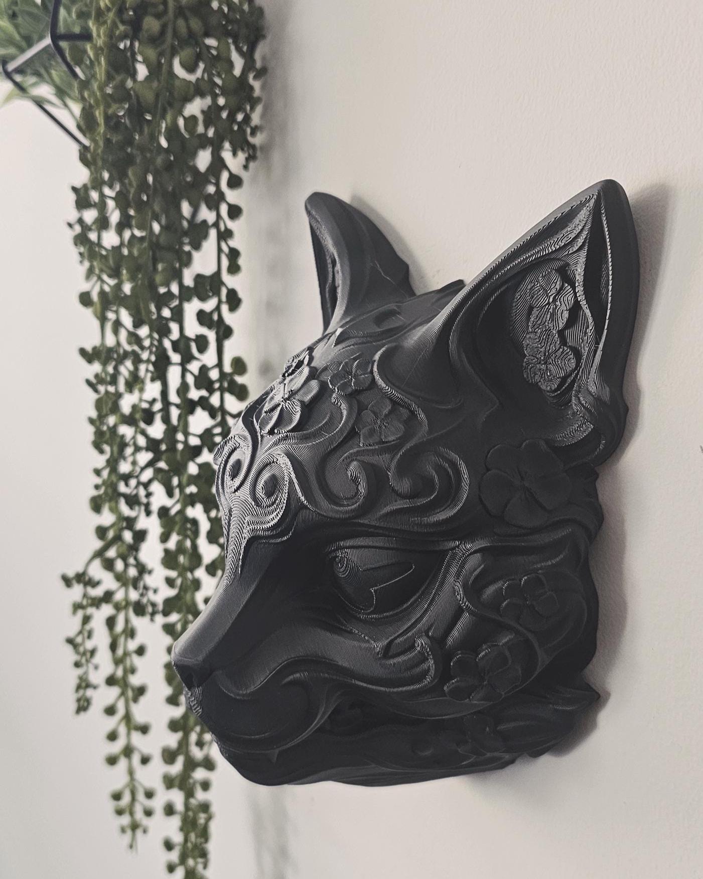 Japanese Kitsune Fox Wall Statue  3D Printed Kitsune Mask Wall Decor, Yokai Fox Spirit Wall Mount, Gothic Japanese Home Decor, Art Displays
