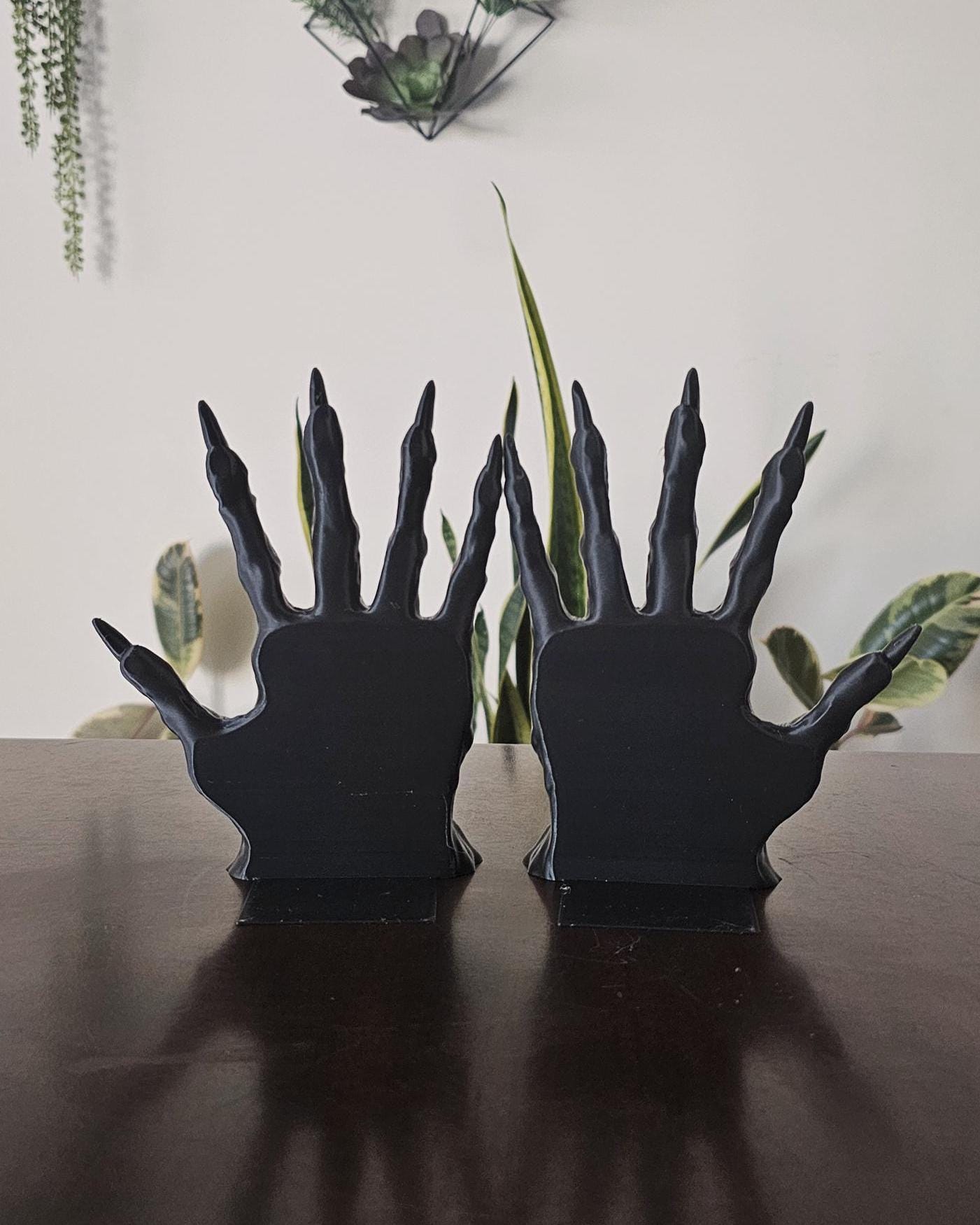 Set of 2 Zombie Hands  Wall Mounted Creepy Hand Sculpture, 3D Printed Gothic Horror Wall Decor, Spooky Halloween Wall Art