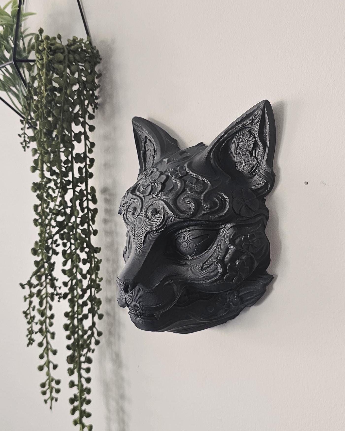 Japanese Kitsune Fox Wall Statue  3D Printed Kitsune Mask Wall Decor, Yokai Fox Spirit Wall Mount, Gothic Japanese Home Decor, Art Displays