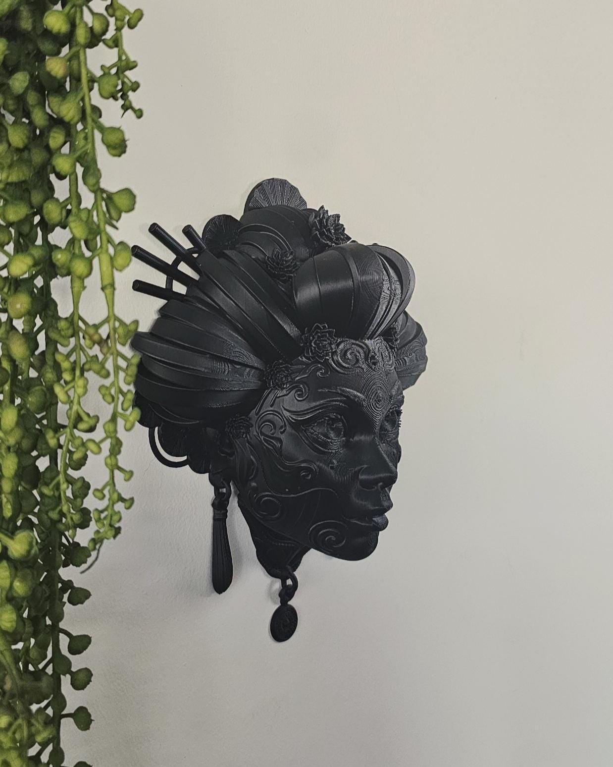Title: Japanese Geisha Wall Mask  3D Printed Geisha Face Wall Decor, Gothic Japanese Wall Art, Dark Home Decor, Statement Wall Sculpture