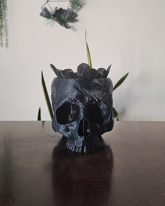 Human Skull Planter Pot  3D Printed Gothic Skull Flower Pot with Drainage, Spooky Desk Planter for Succulents, Halloween Home Decor Gift
